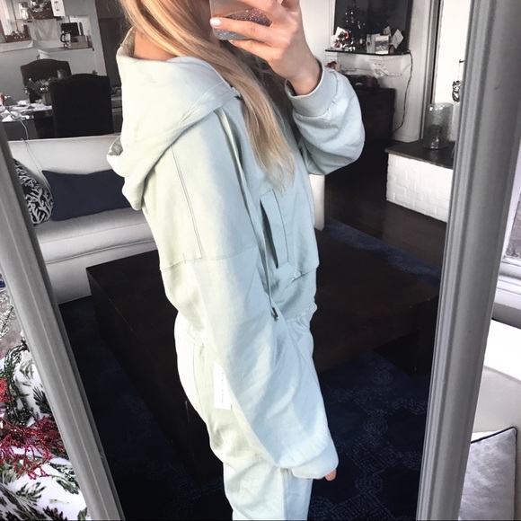 🆕 YOUNG FABULOUS & BROKE ODIN SWEATSHIRT IN MINT! - Picture 4 of 13